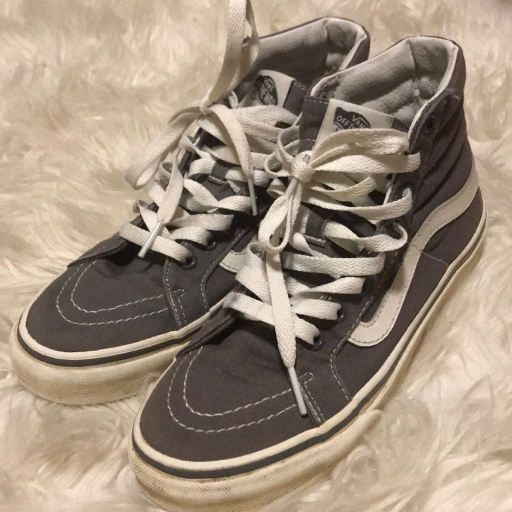 VANS GRAY HIGH TOP SNEAKERS